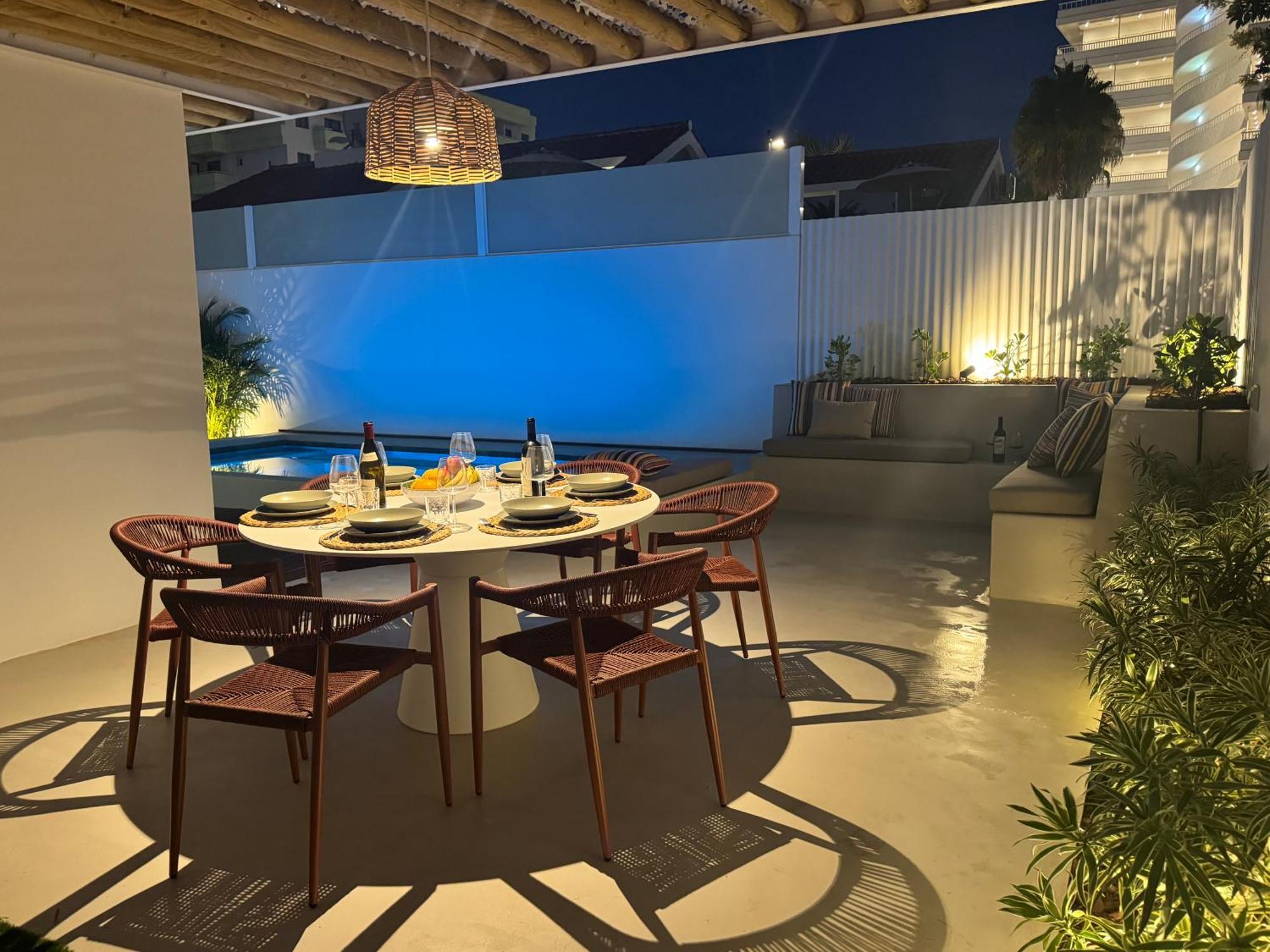 Miami Queens Villa With Private Pool By Tenpropertiesgc San Bartolomé Екстериор снимка
